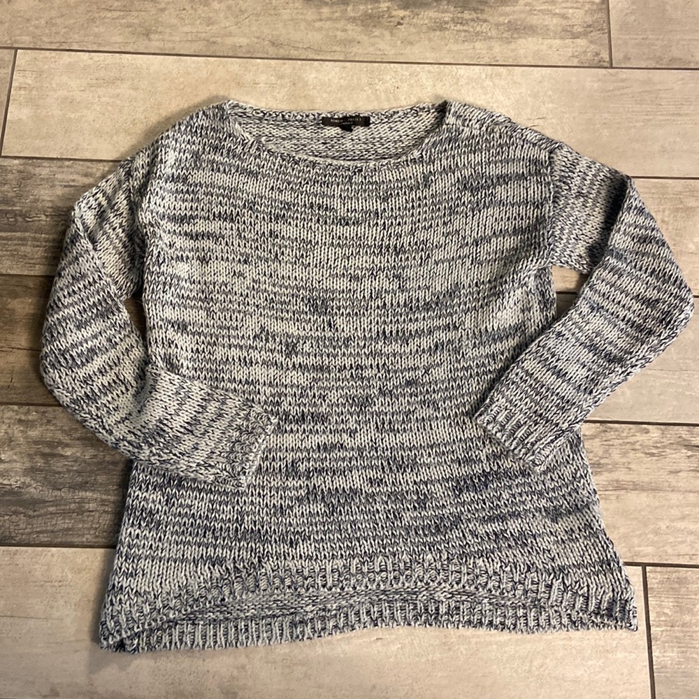 Romeo + Juliet Couture Sweater